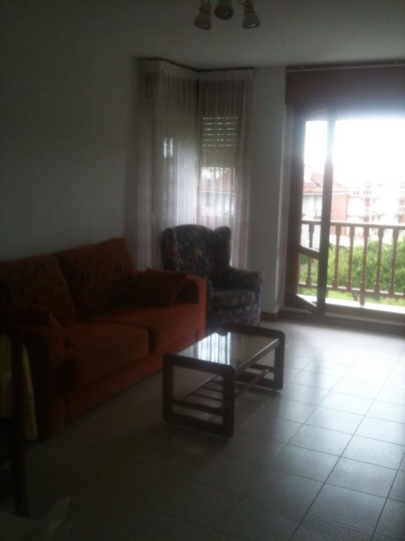 Habitaciones Lopez Azcona Noja Exterior photo